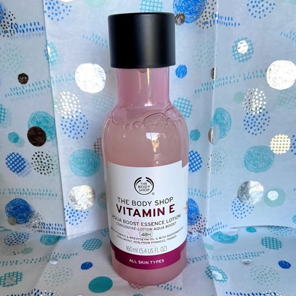 THE BODY SHOP VITAMIN E AQUA BOOST ESSENCE LOTION